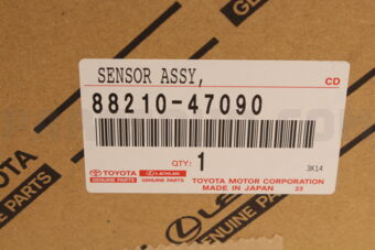 Toyota 8821047090 SENSOR ASSY