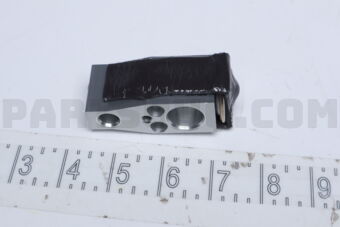 Toyota 8851533050 VALVE, COOLER EXPANSION