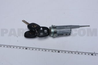 Toyota 8907348020 IGN CYLINDER SET LOCK W/TRANSMITTER HOUSING (CUT KEY)