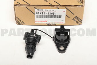 Toyota 8949133051 SENSOR, ENGINE OIL