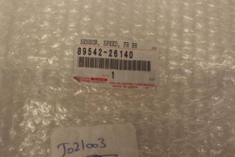 Toyota 8954226140 SENSOR, SPEED, FRONT RH
