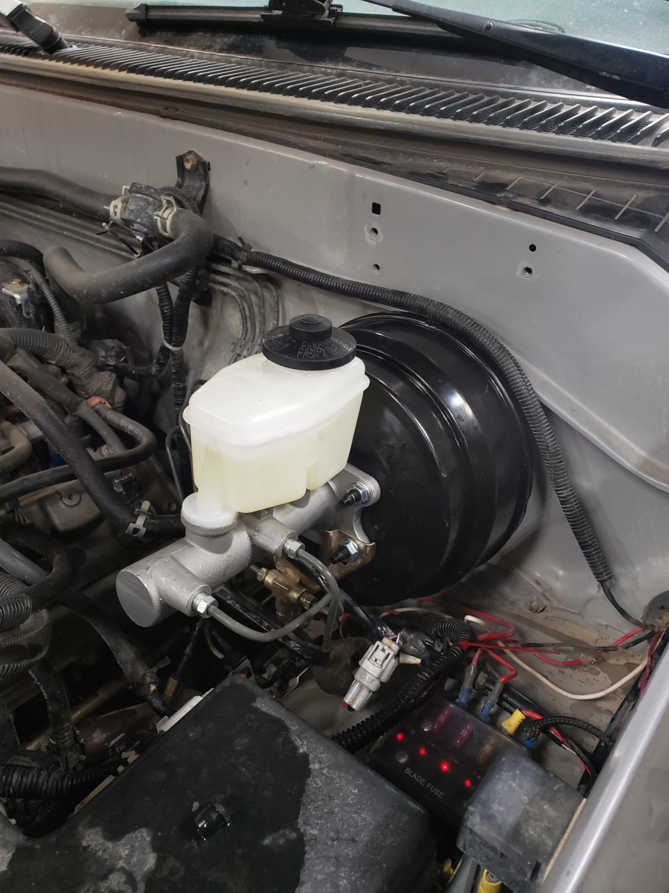 Common Symptoms of a Failing Brake Booster in 2025 